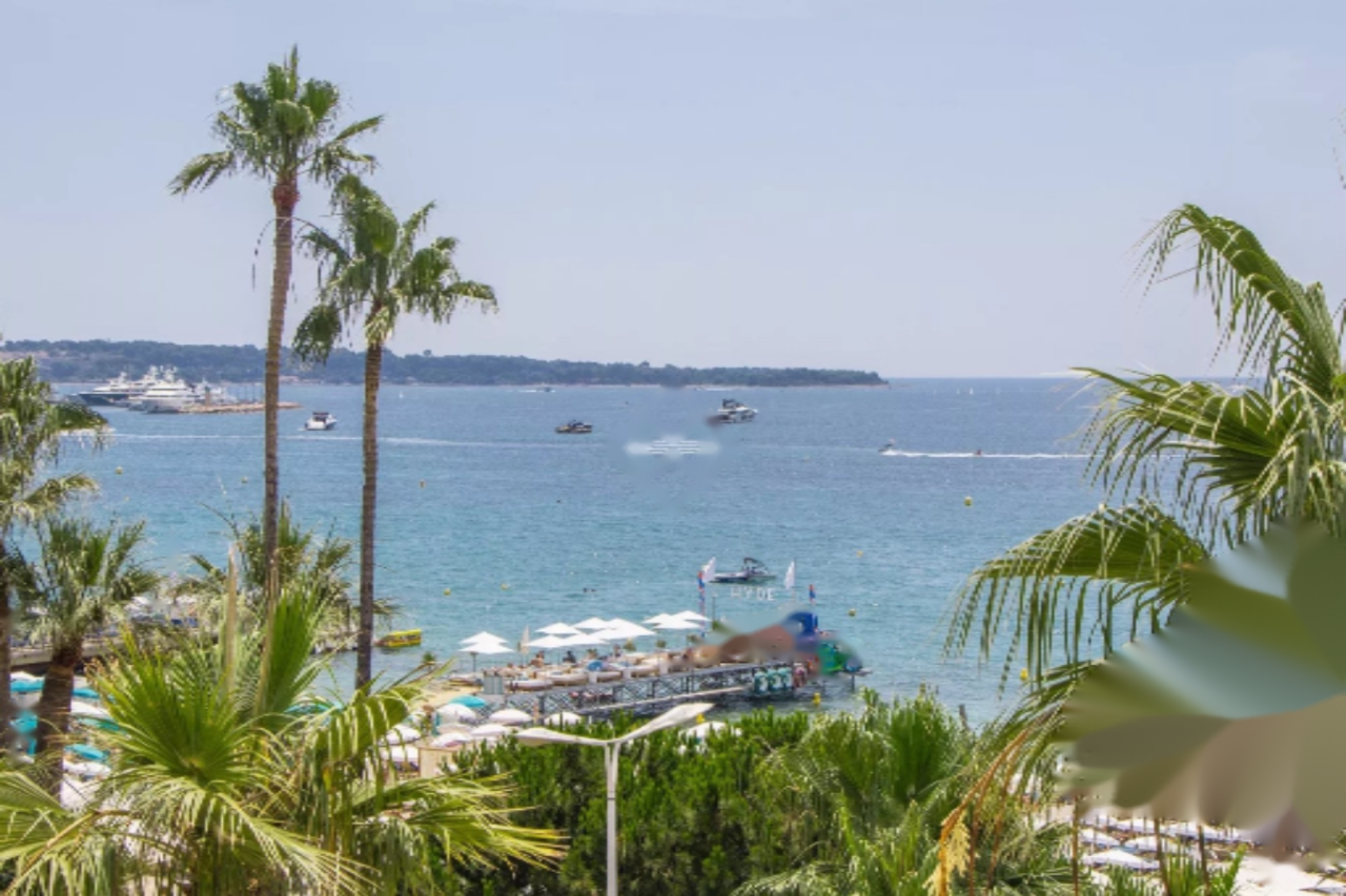 Квартира в Каннах, Франция, 342 м² - фото 2