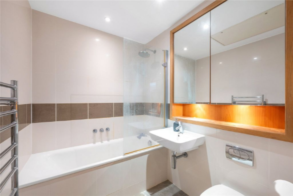 Квартира в Лондоне, Великобритания, 61 м² - фото 2