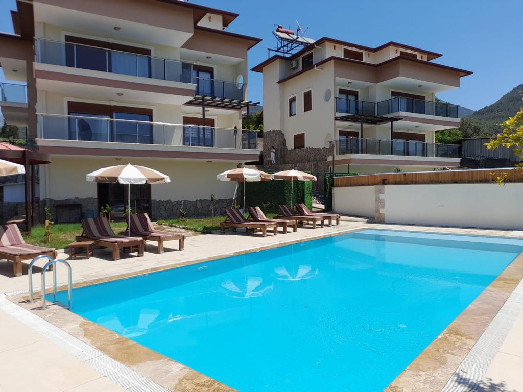 Вилла в Алании, Турция, 300 м² - фото 1