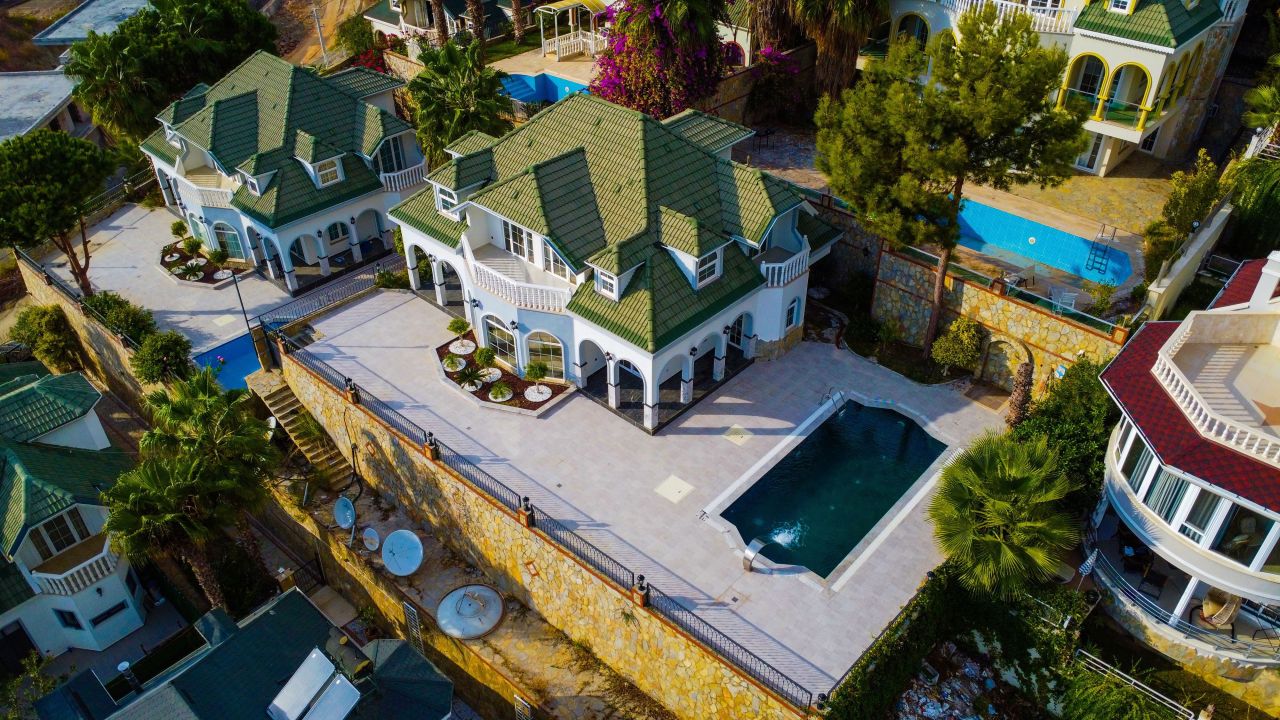 Вилла в Алании, Турция, 245 м² - фото 15