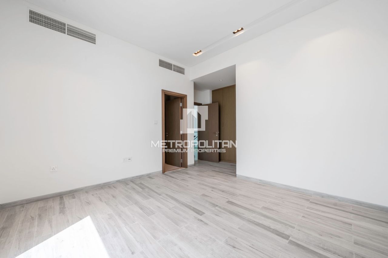 Вилла в Рас-эль-Хайме, ОАЭ, 361 м² - фото 8