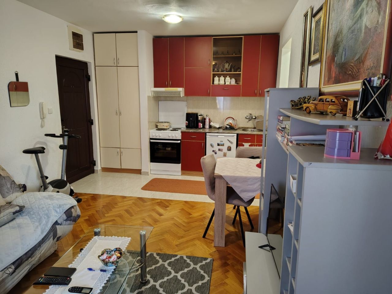 Квартира в Будве, Черногория, 35 м² - фото 11