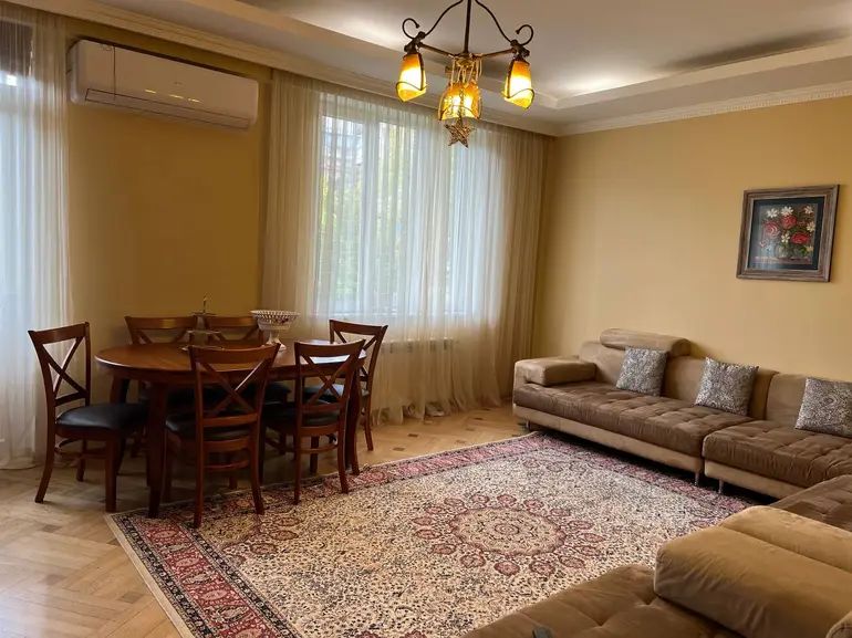 Квартира в Тбилиси, Грузия, 173.6 м² - фото 1