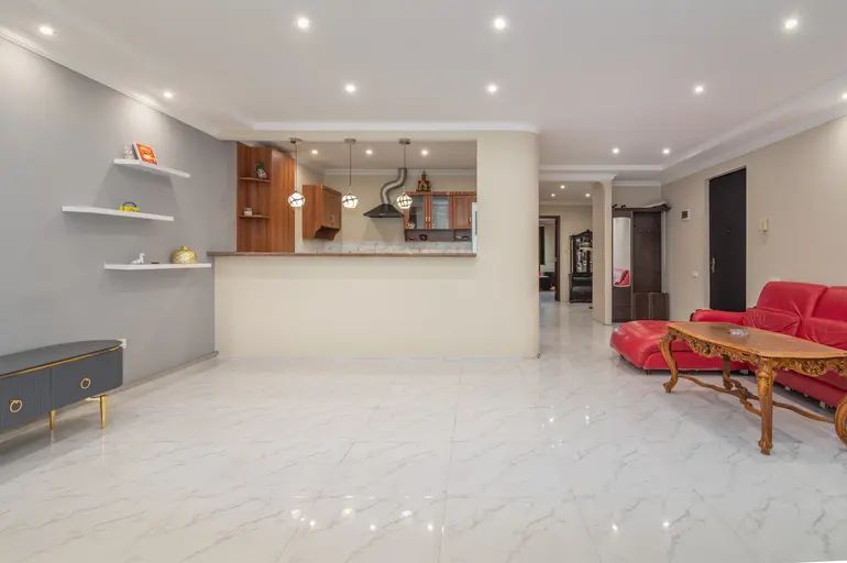 Квартира в Тбилиси, Грузия, 118 м² - фото 1