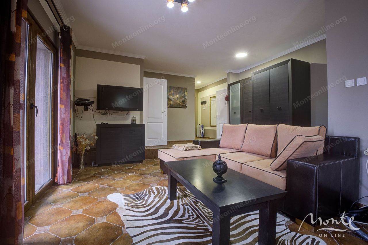 Вилла в Биеле, Черногория, 162 м² - фото 4