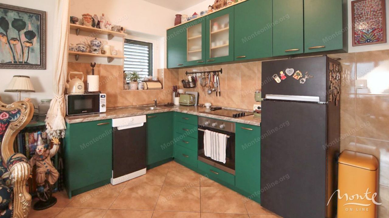 Апартаменты в Доброте, Черногория, 55 м² - фото 4