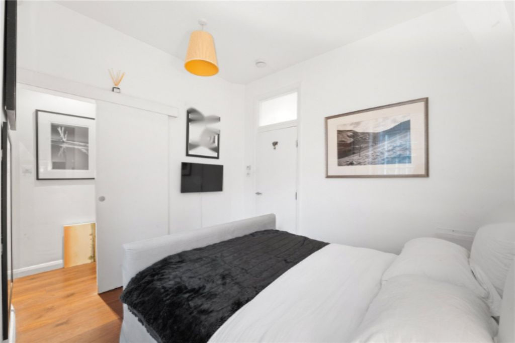 Квартира в Лондоне, Великобритания, 61 м² - фото 2