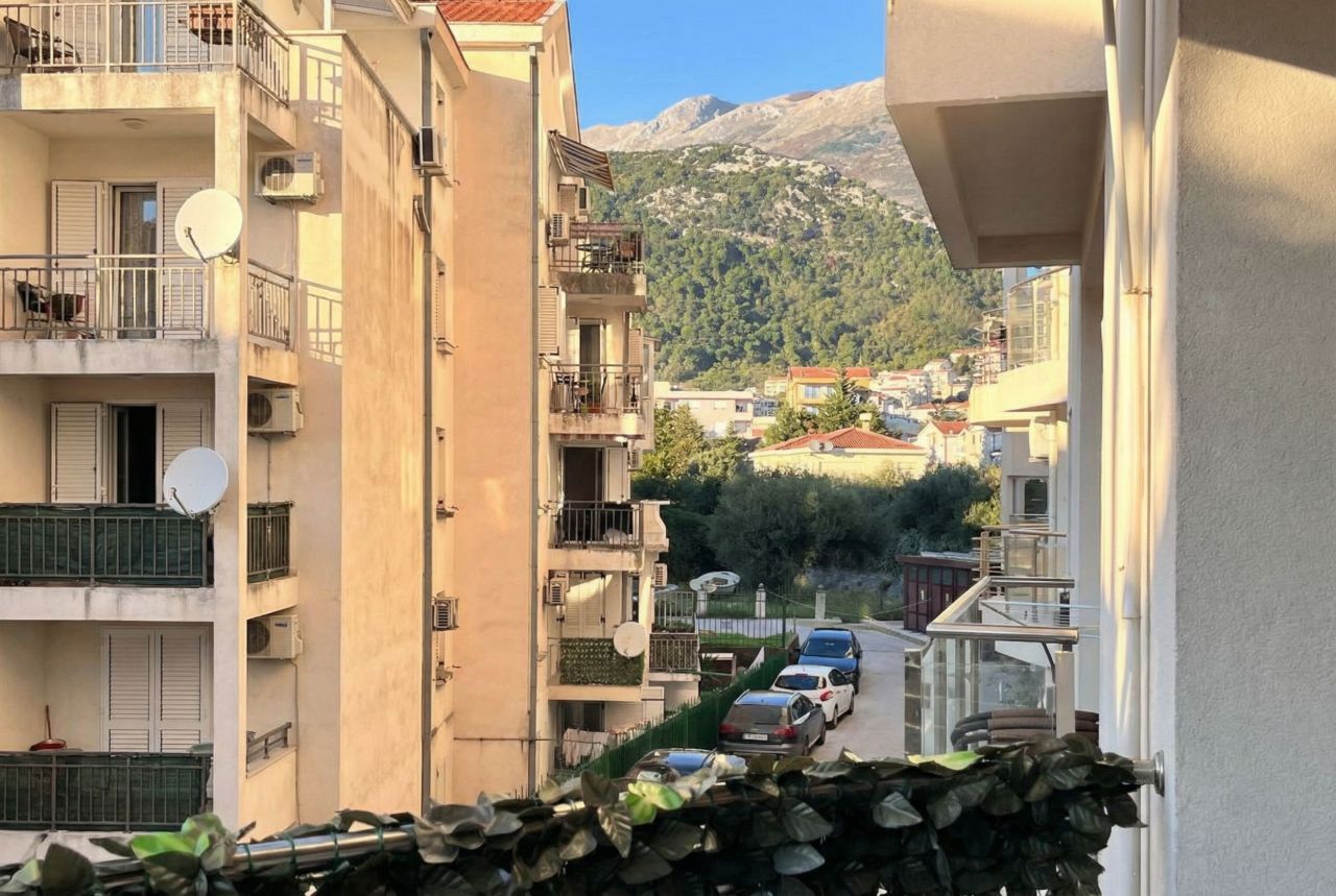 Квартира в Будве, Черногория, 40 м² - фото 7