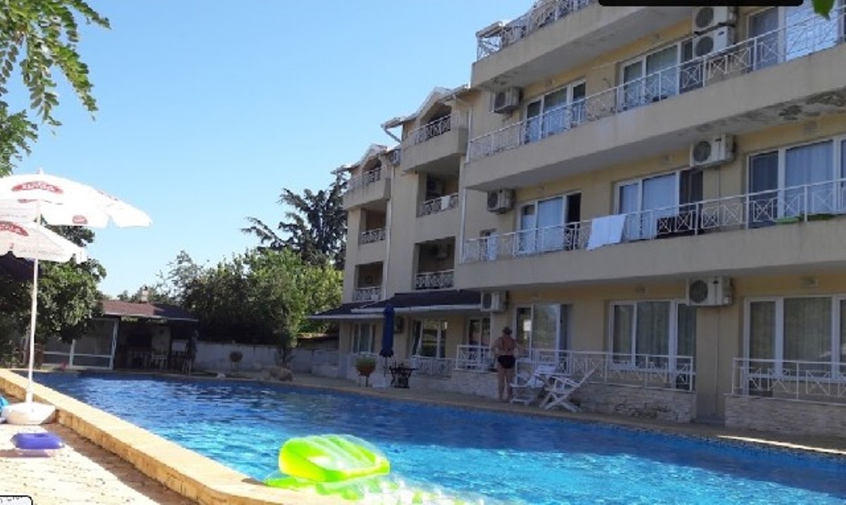 Квартира в Ален мак, Болгария, 73 м² - фото 1