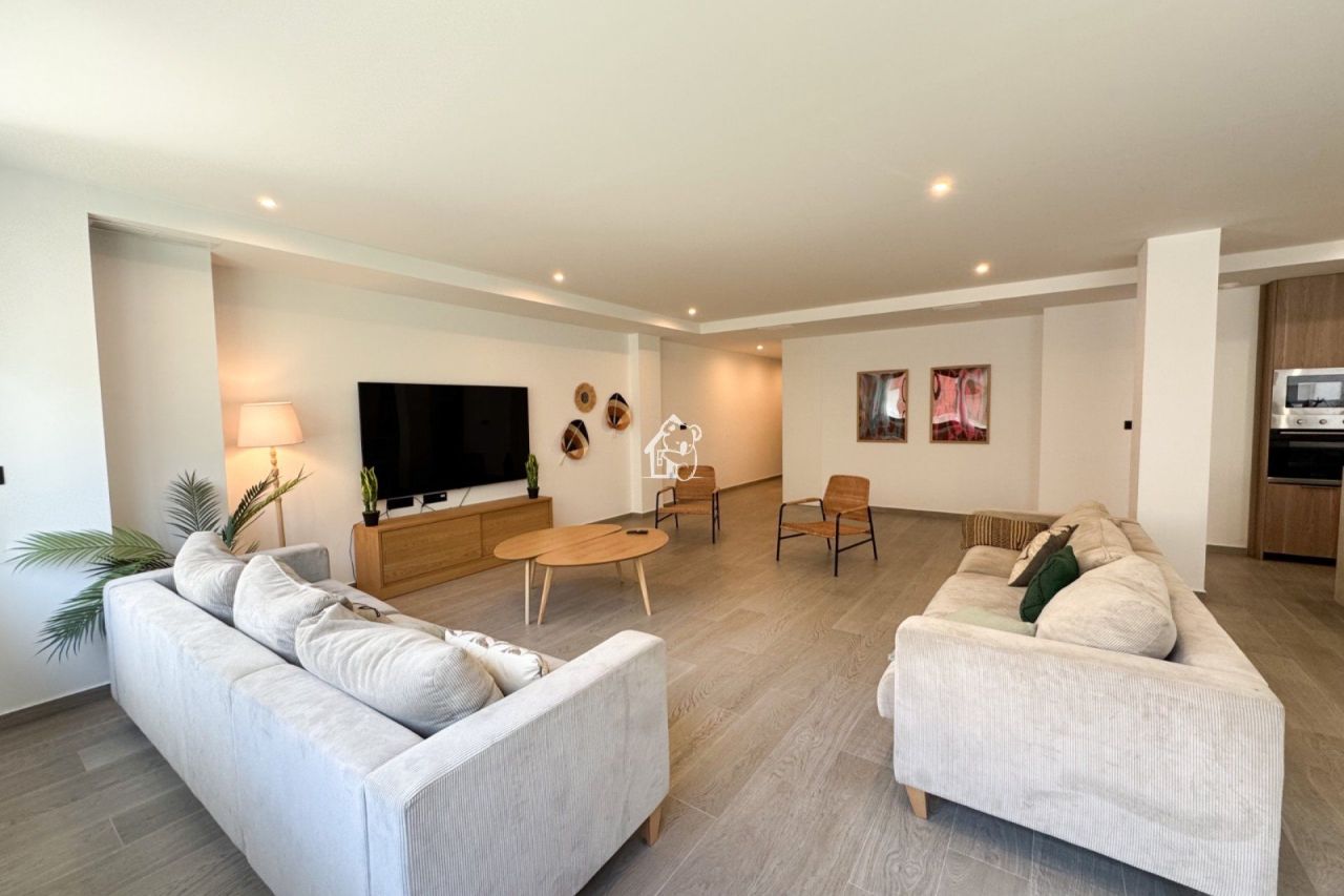 Апартаменты в Торревьехе, Испания, 270 м² - фото 2