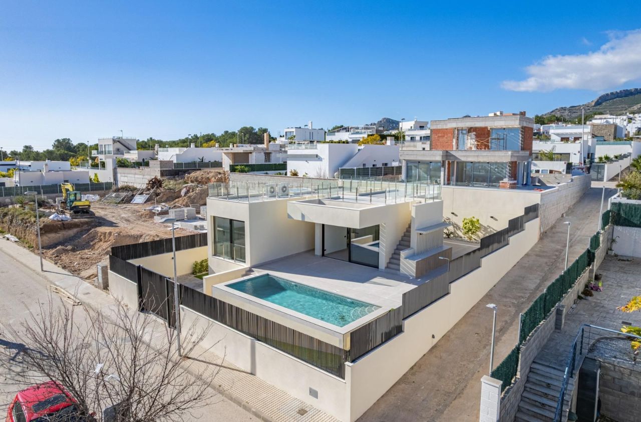 Вилла в Полопе, Испания, 200 м² - фото 4