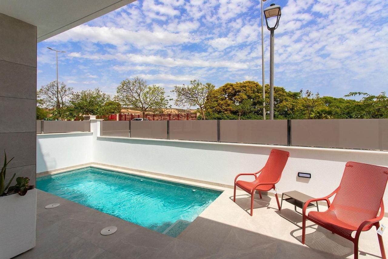 Вилла в Сусине, Испания, 111 м² - фото 6