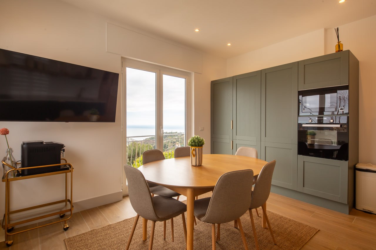 Вилла в Сан-Ремо, Италия, 200 м² - фото 17