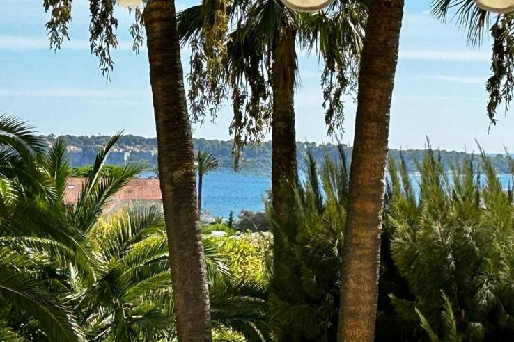 Квартира в Каннах, Франция, 83 м² - фото 1