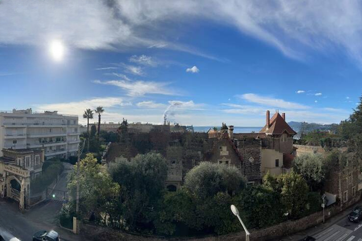 Квартира в Каннах, Франция, 70 м² - фото 1