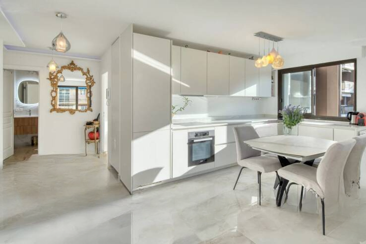 Квартира в Каннах, Франция, 58 м² - фото 1