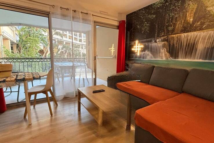 Квартира в Каннах, Франция, 35 м² - фото 1