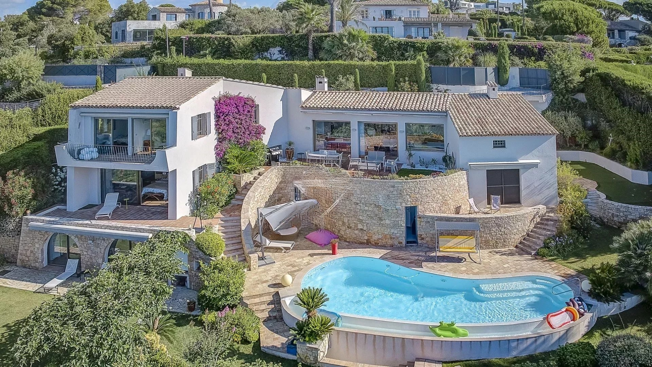 Квартира в Каннах, Франция, 230 м² - фото 1