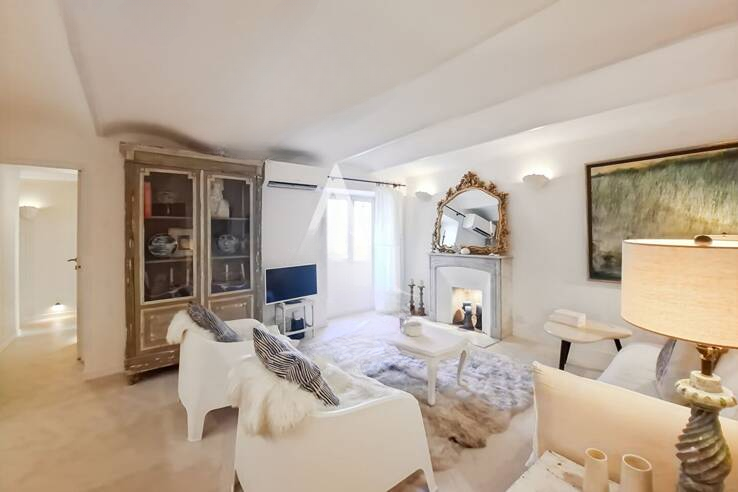 Квартира в Каннах, Франция, 82 м² - фото 1