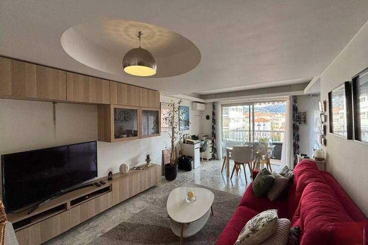 Квартира в Каннах, Франция, 55 м² - фото 1