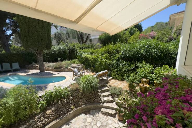 Квартира в Каннах, Франция, 125 м² - фото 1