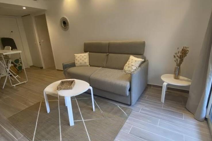 Квартира в Каннах, Франция, 21 м² - фото 1