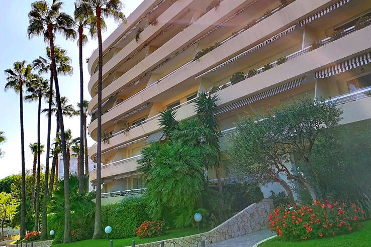 Квартира в Каннах, Франция, 60 м² - фото 1