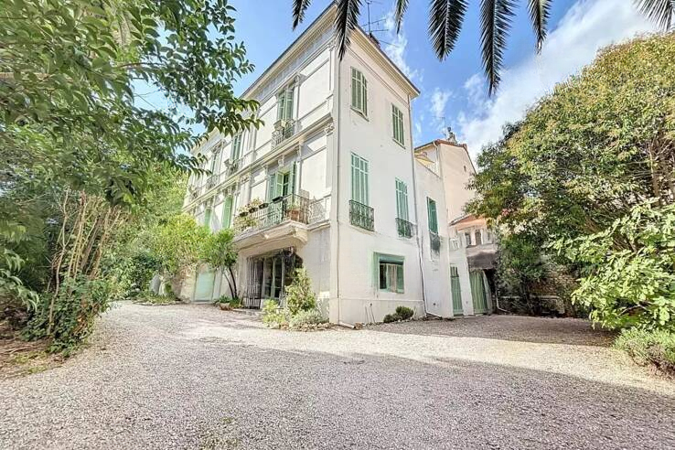 Квартира в Каннах, Франция, 55 м² - фото 1