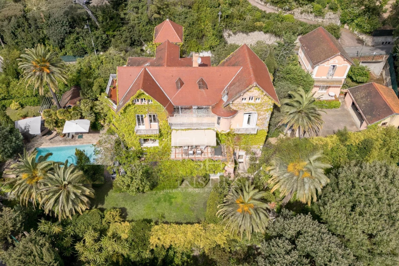 Квартира в Каннах, Франция, 668 м² - фото 1