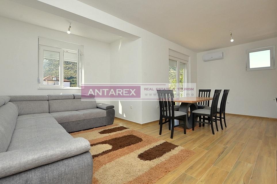 Апартаменты в Игало, Черногория, 49 м² - фото 2