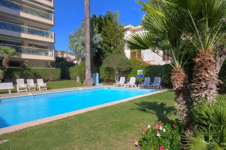 Квартира в Каннах, Франция, 100 м² - фото 1