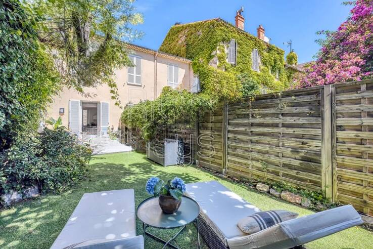 Квартира в Каннах, Франция, 60 м² - фото 1