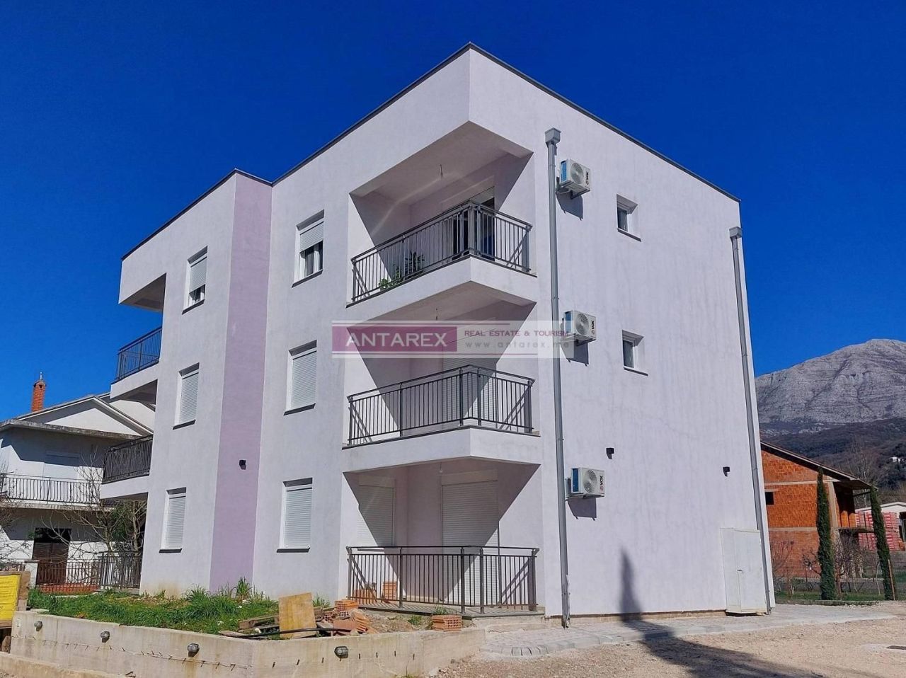 Апартаменты в Игало, Черногория, 49 м² - фото 14