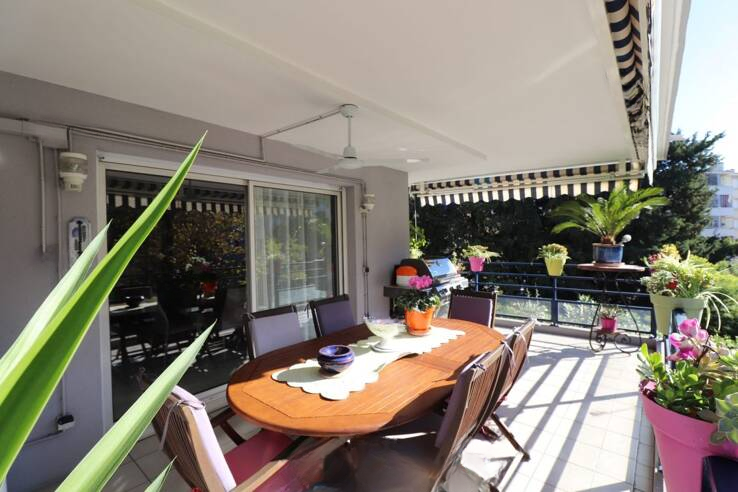 Квартира в Каннах, Франция, 67 м² - фото 1