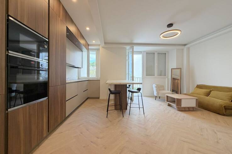 Квартира в Каннах, Франция, 47 м² - фото 1