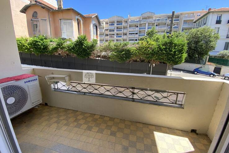 Квартира в Каннах, Франция, 56 м² - фото 1