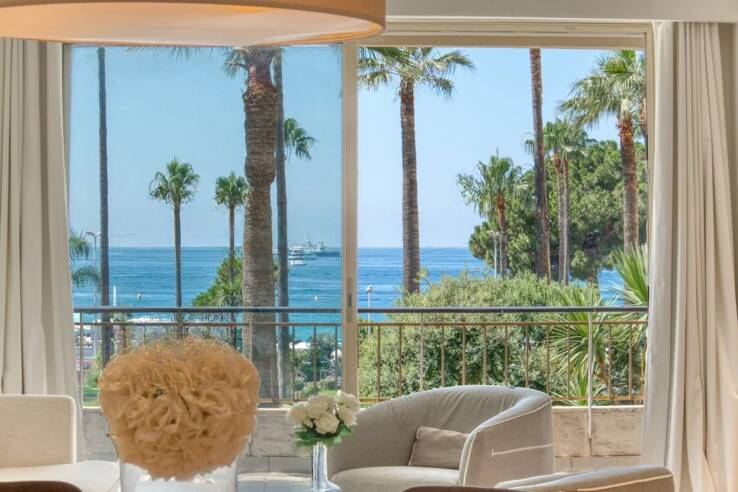 Квартира в Каннах, Франция, 124 м² - фото 1