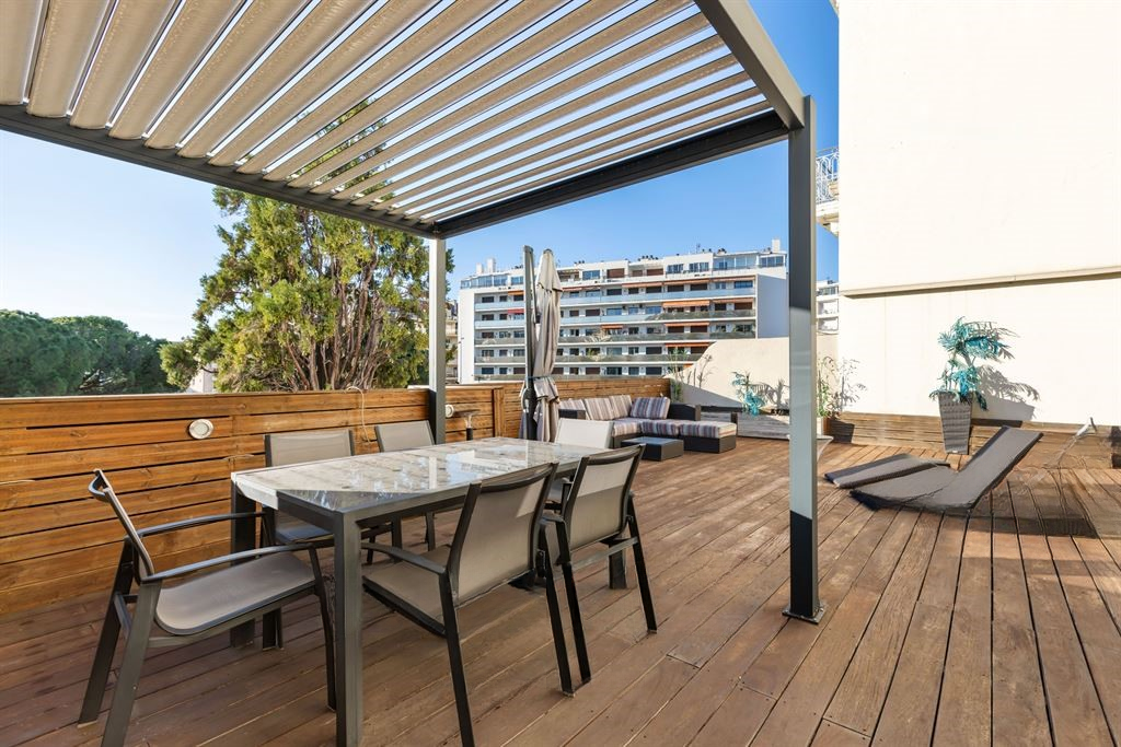 Квартира в Каннах, Франция, 70 м² - фото 1