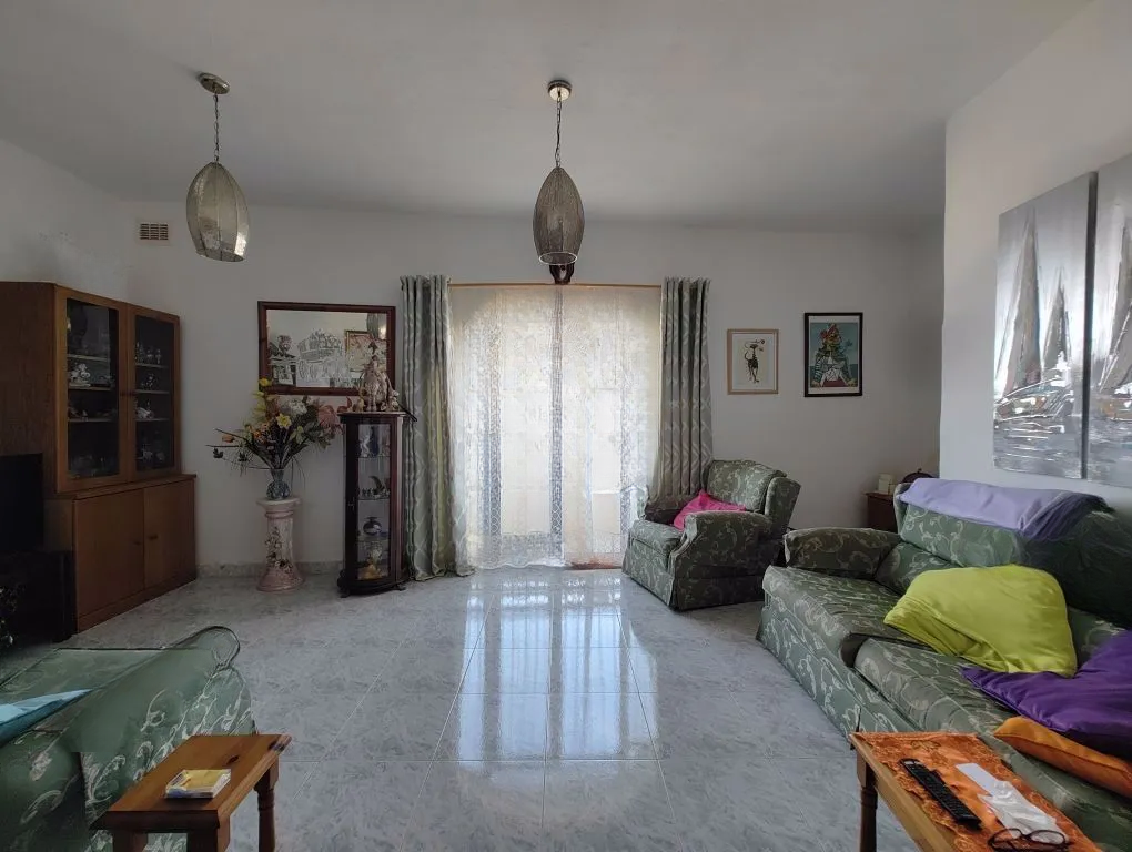 Квартира в Сан-Лоренце, Мальта, 105 м² - фото 1