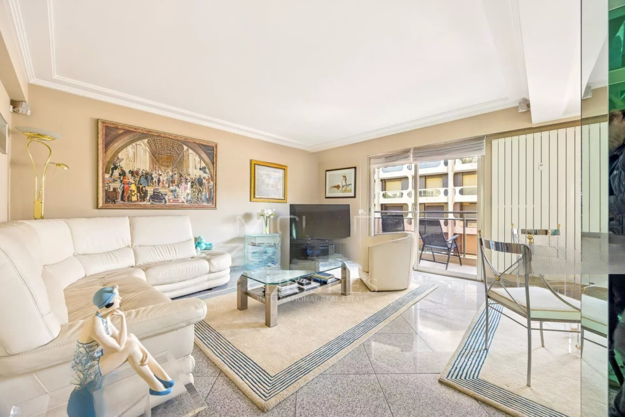 Квартира в Каннах, Франция, 58 м² - фото 2