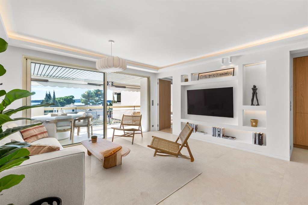 Квартира в Каннах, Франция, 102 м² - фото 2