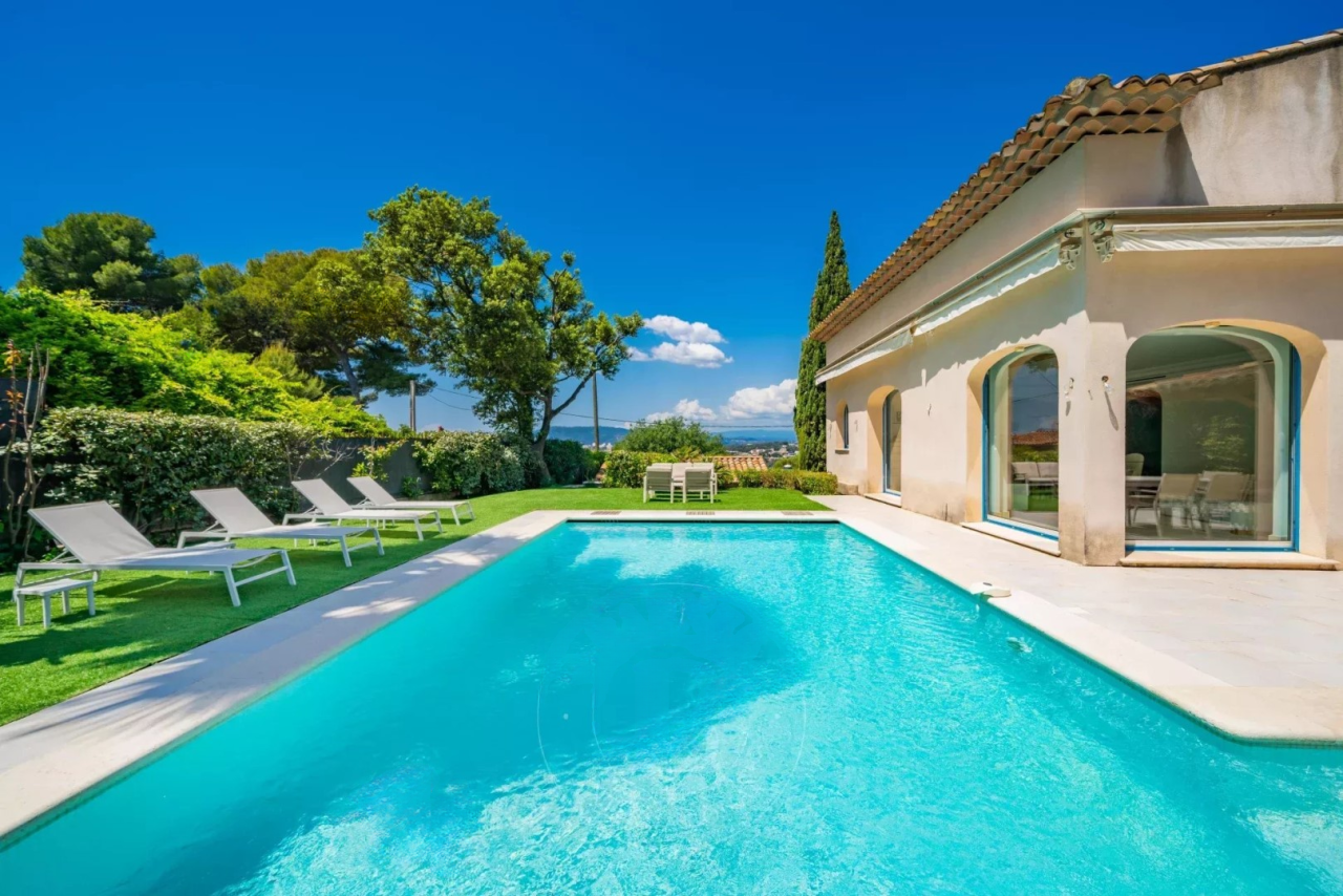 Квартира в Каннах, Франция, 200 м² - фото 2