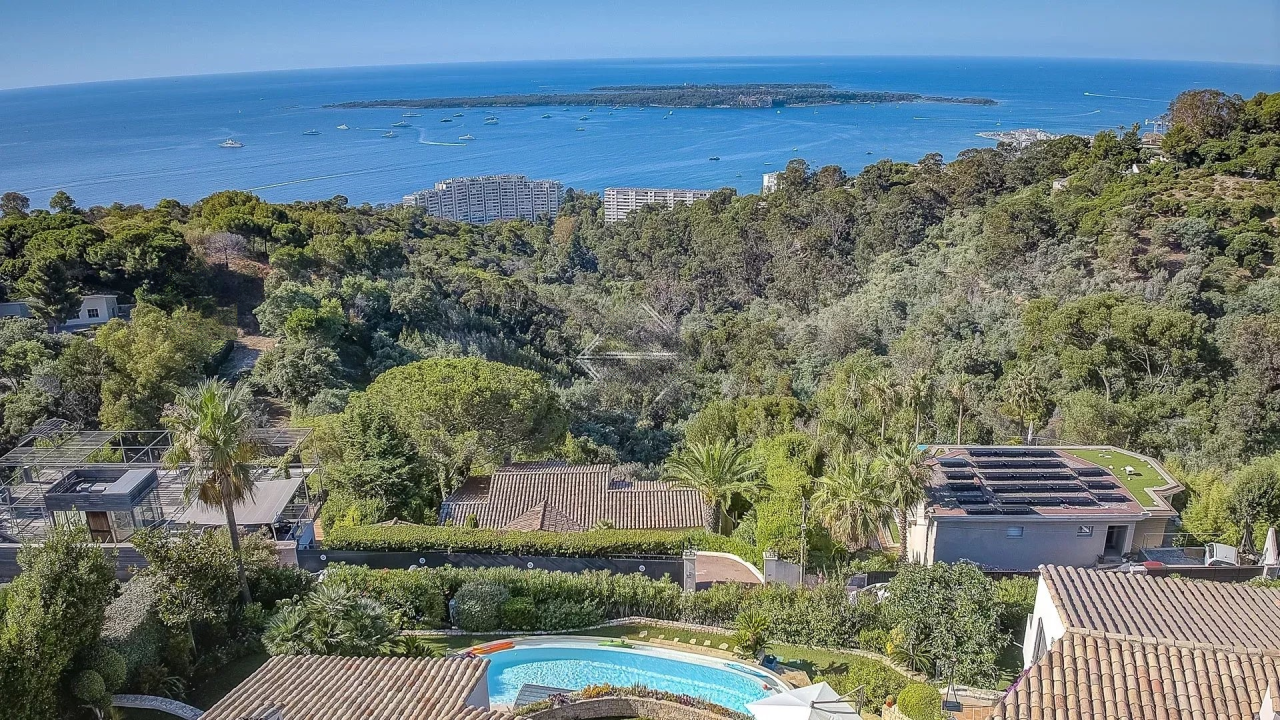 Квартира в Каннах, Франция, 230 м² - фото 2