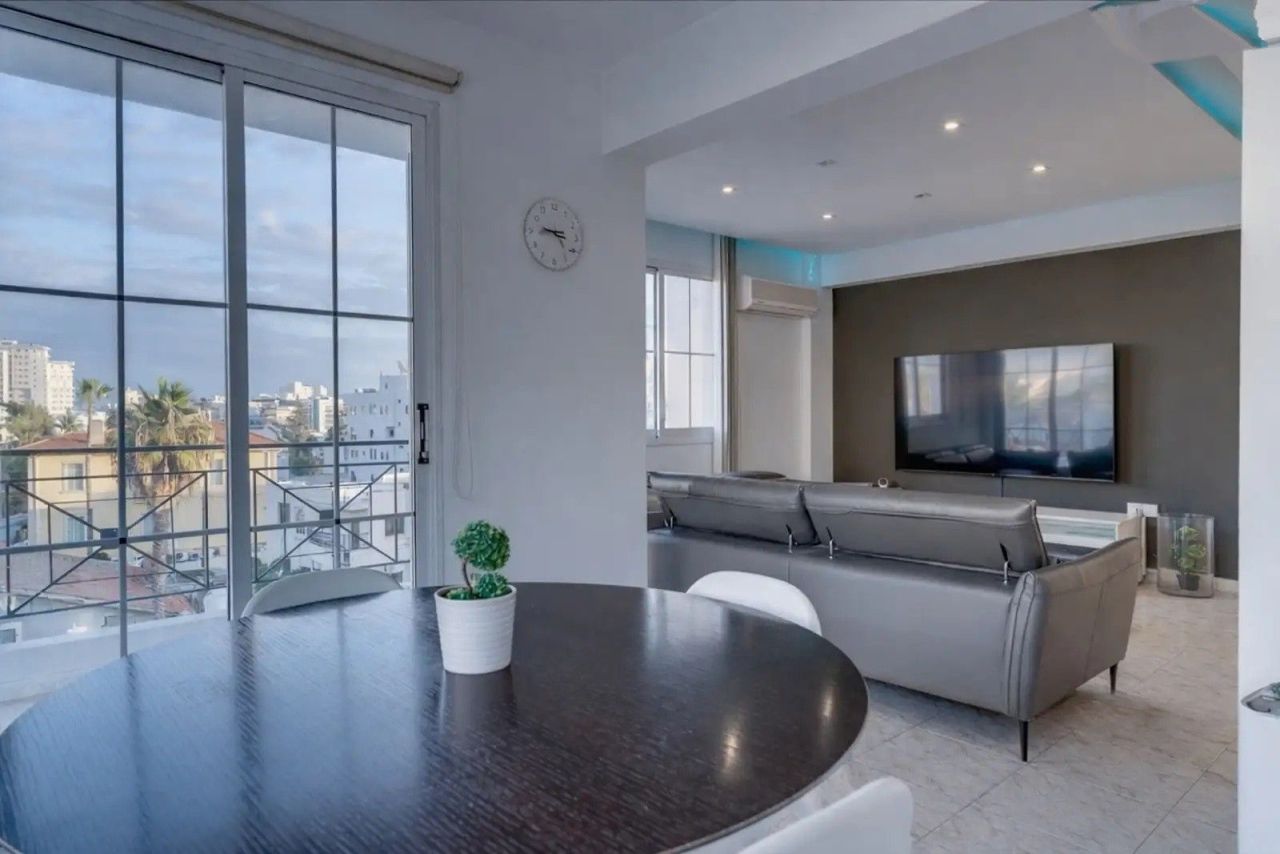 Пентхаус в Ларнаке, Кипр, 130 м² - фото 1