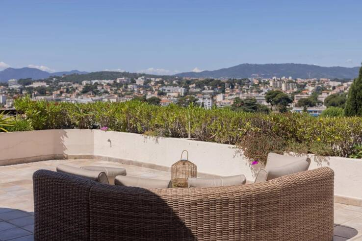 Квартира в Каннах, Франция, 107 м² - фото 2