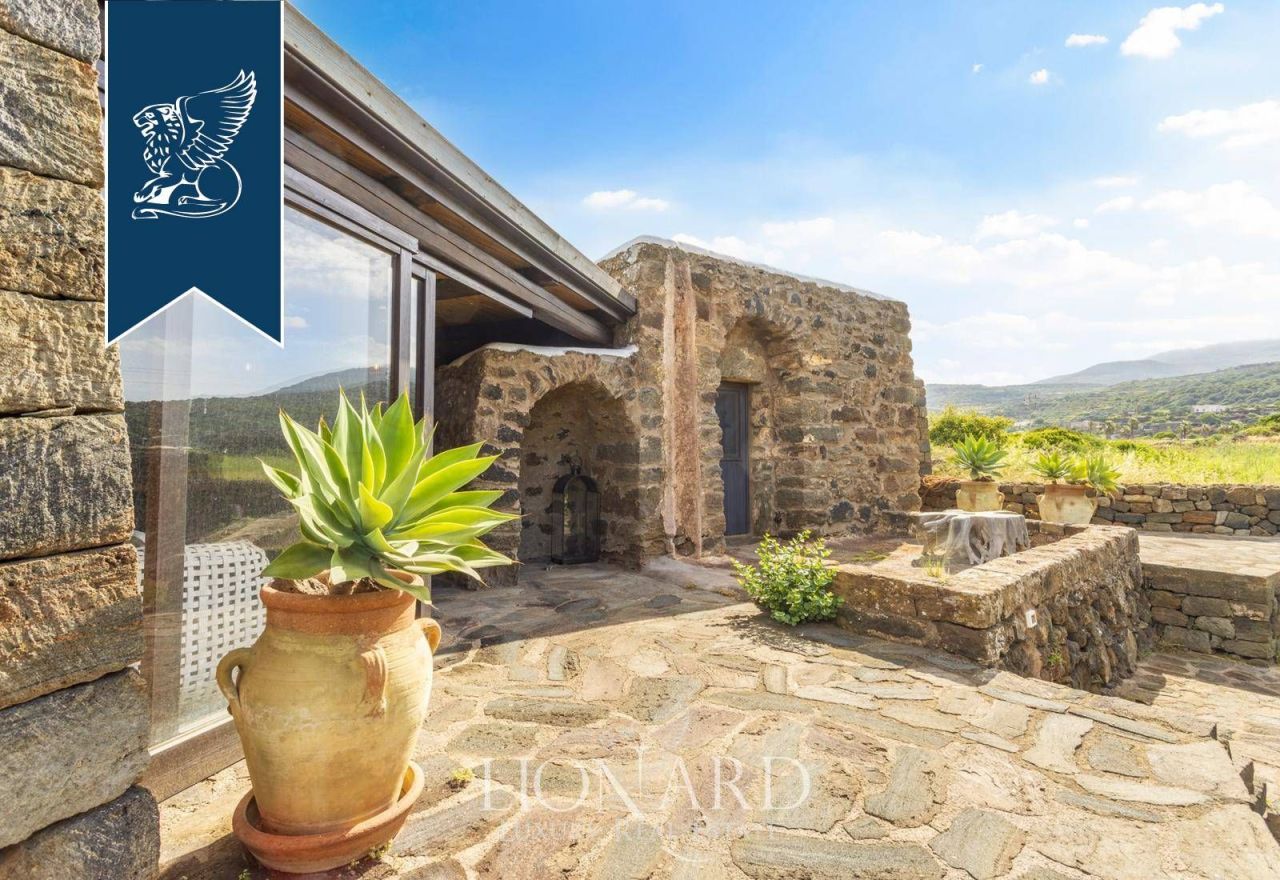 Дом на о-ве Пантеллерия, Италия, 120 м² - фото 8