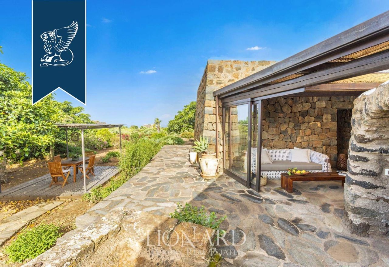 Дом на о-ве Пантеллерия, Италия, 120 м² - фото 13