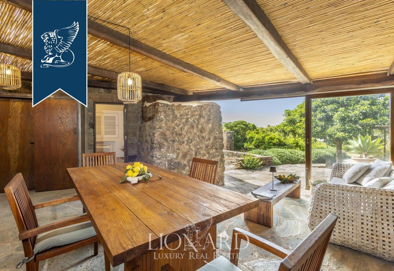 Дом на о-ве Пантеллерия, Италия, 120 м² - фото 17