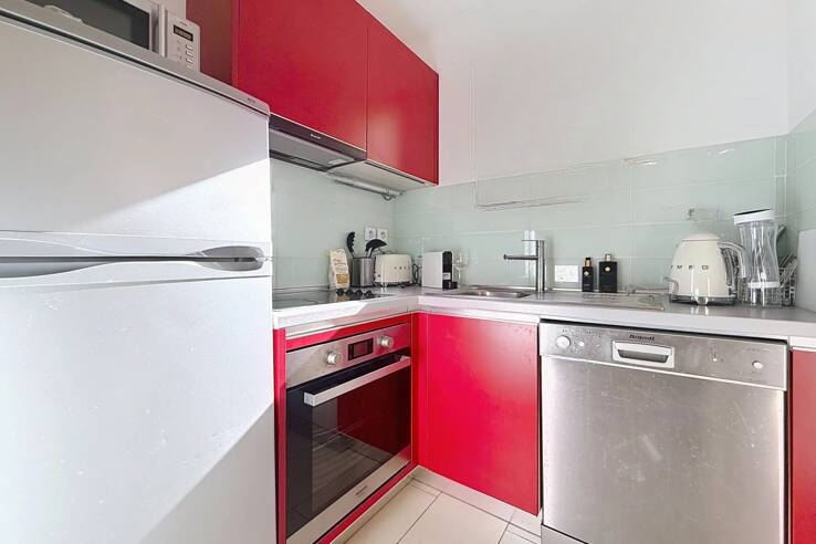 Квартира в Каннах, Франция, 40 м² - фото 2