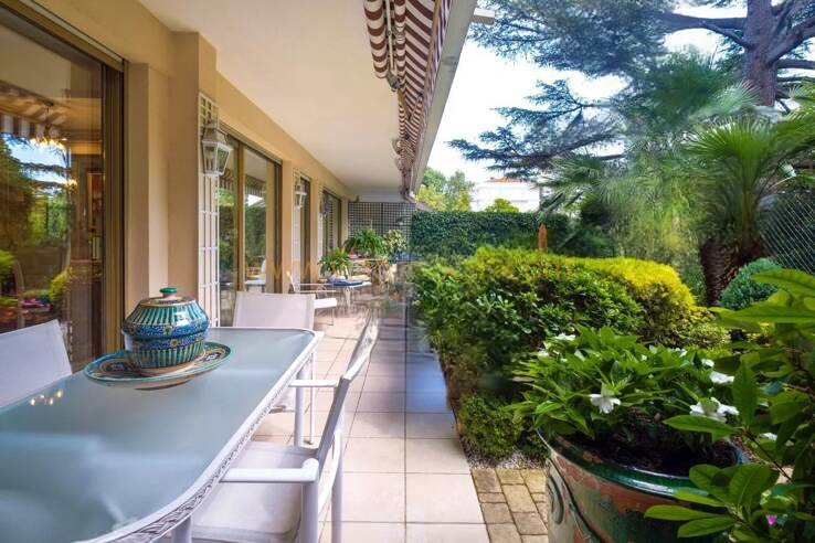 Квартира в Каннах, Франция, 101 м² - фото 2